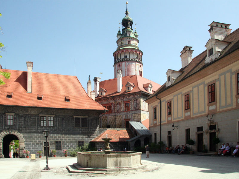 Krumlov Castle consists of 40 buildings and palaces.